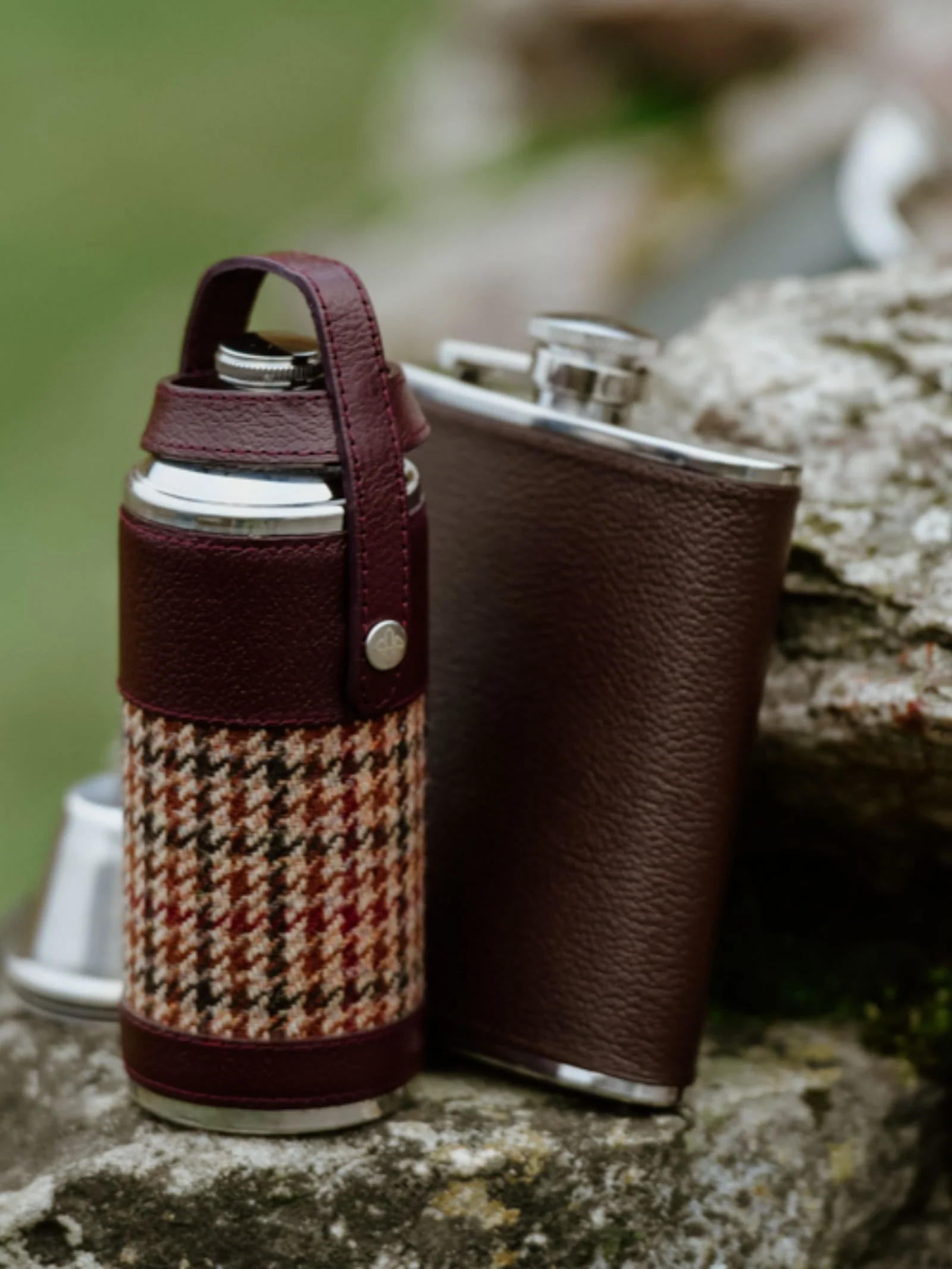 6oz Chocolate Hip Flask - Image 5