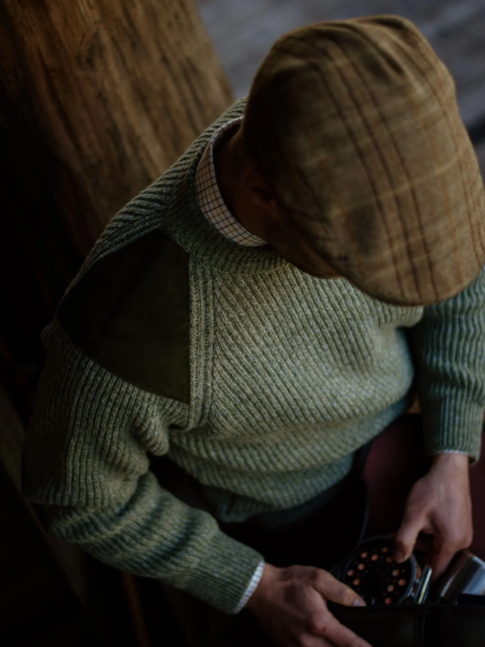 Scotia Suede Jumper - Image 12