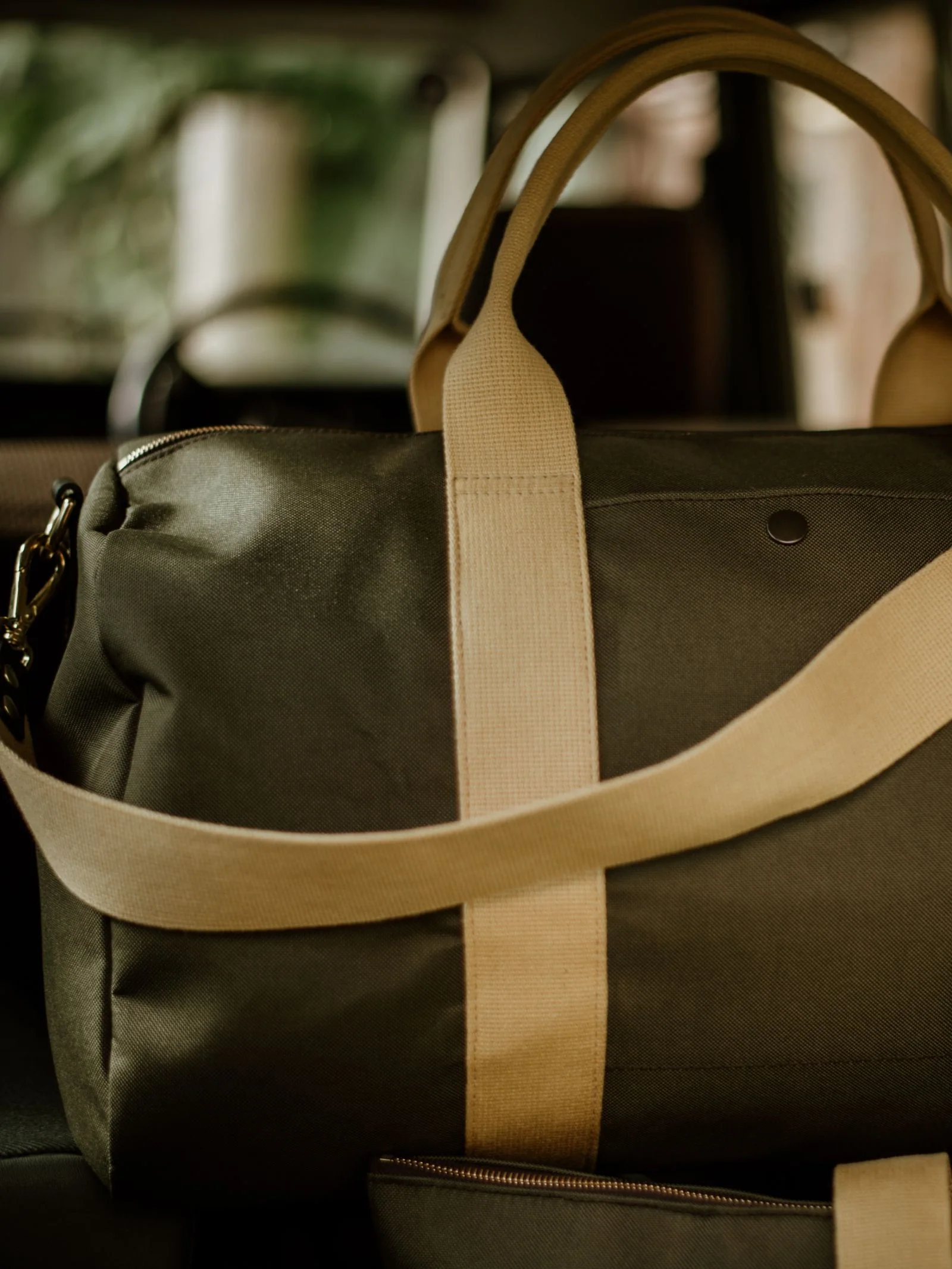 Utility Medium Duffle - Image 6