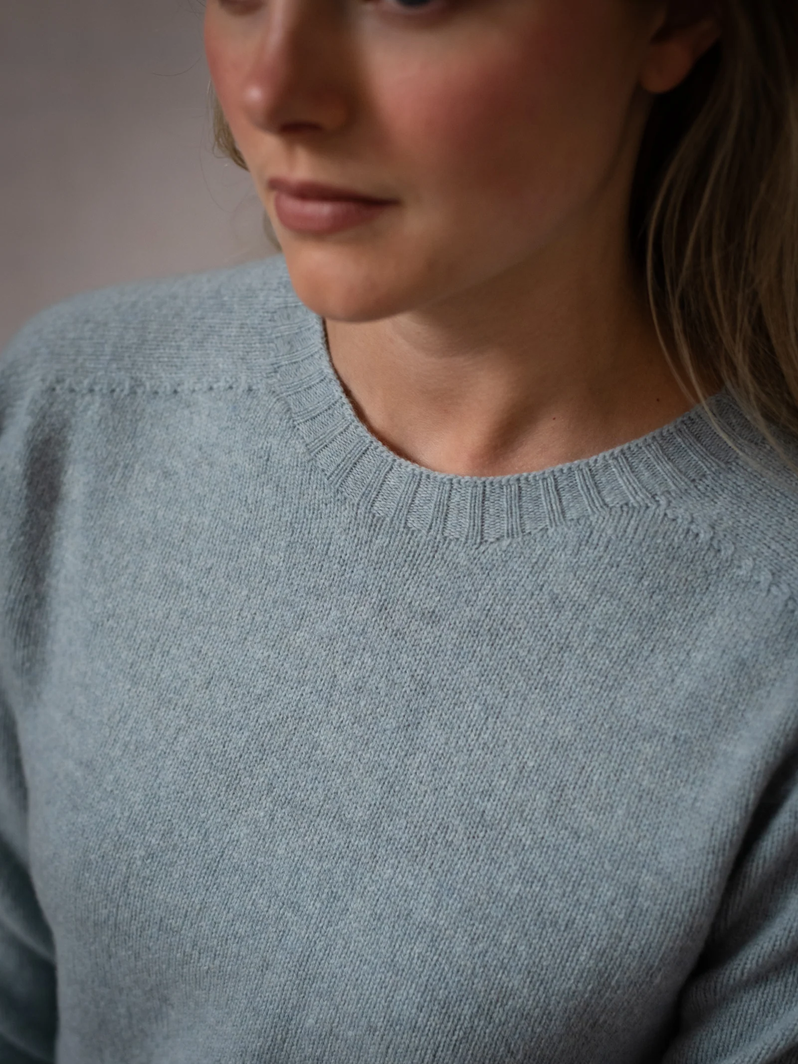 Geelong Lambswool Crew Neck Jumper - Image 18