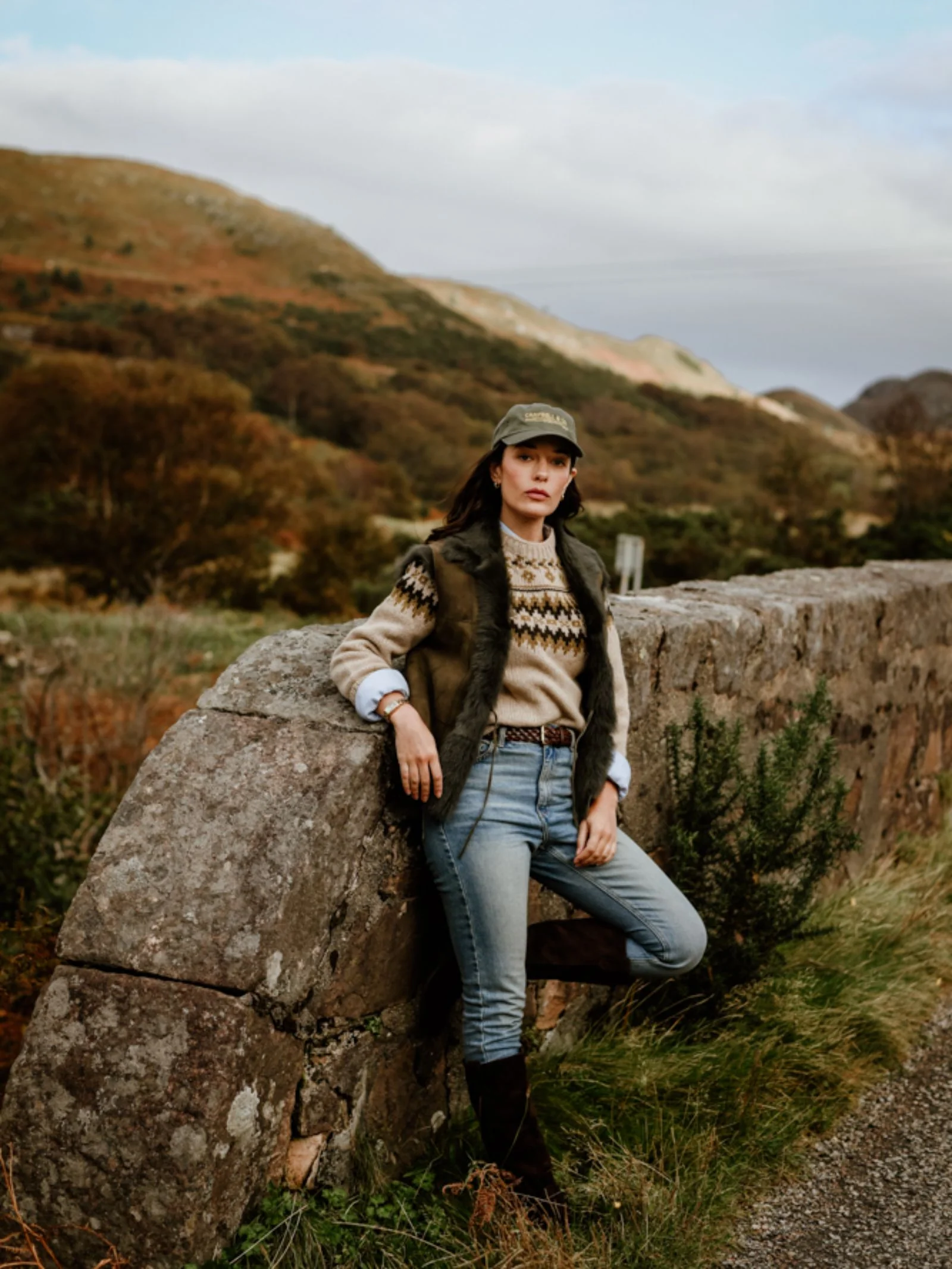 Auld Stock Sheepskin Reversible Gilet - Image 2