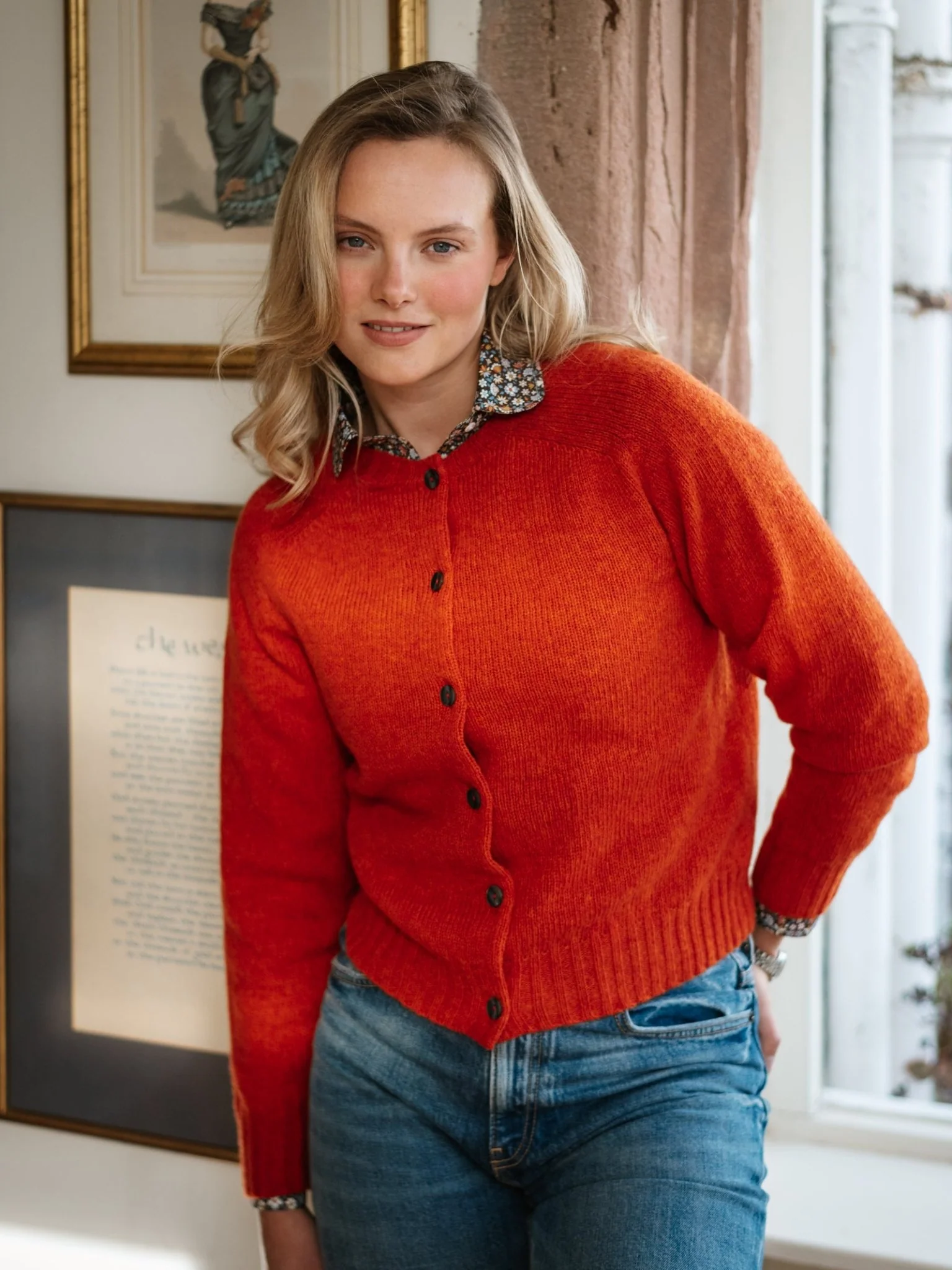 Shetland Cropped Cardigan - Image 6